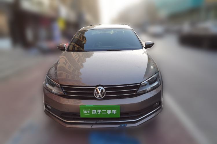 Used Volkswagen Sagitar 2017 1.6L Automatic Comfort Model Front