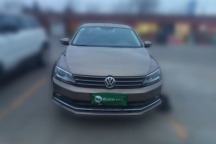 Used Volkswagen Sagitar 2017 230TSI Automatic Comfort Version Front
