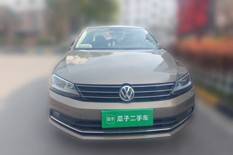 Used Volkswagen Sagitar 2017 230TSI Automatic Comfort Version Front