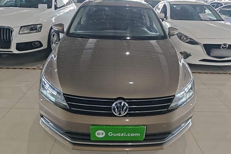 Used Volkswagen Sagitar 2017 1.6L Automatic Comfort Model Front