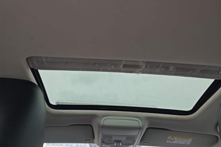 Used Volkswagen Sagitar 2017 1.6L Automatic Comfort Model Headliner