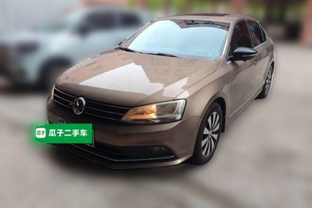 Used Volkswagen Sagitar 2017 230TSI Automatic Comfort Version