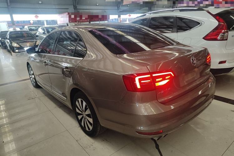 Used Volkswagen Sagitar 2017 230TSI Automatic Comfort Version Rear Left 45 Deg