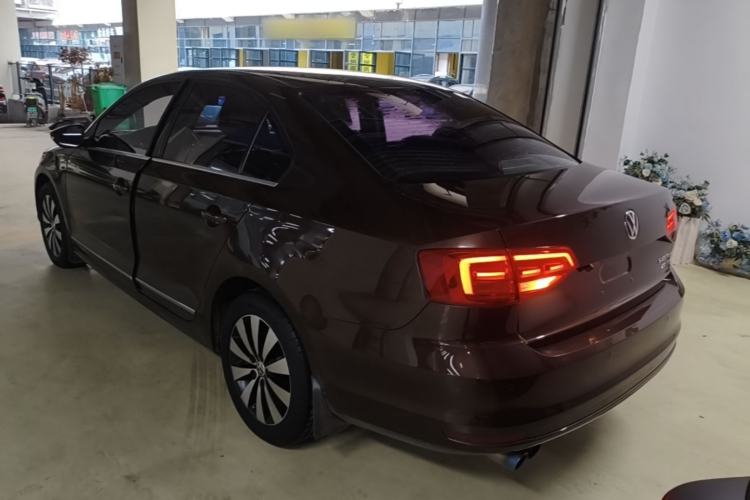 Used Volkswagen Sagitar 2017 230TSI Automatic Comfort Version Rear Left 45 Deg