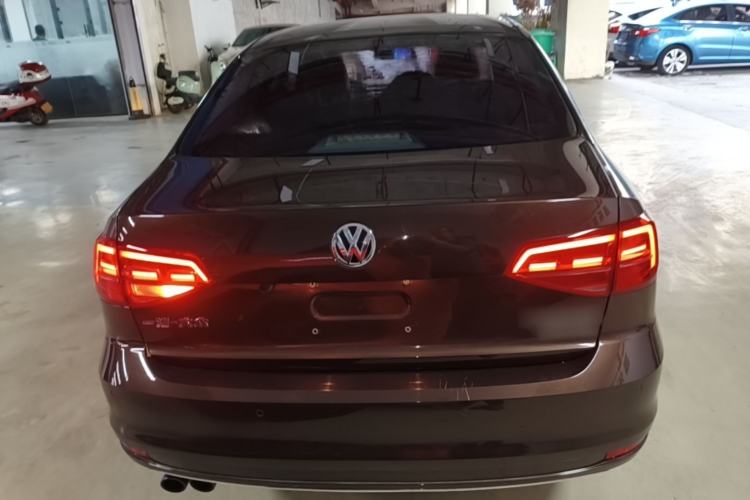 Used Volkswagen Sagitar 2017 230TSI Automatic Comfort Version Rear