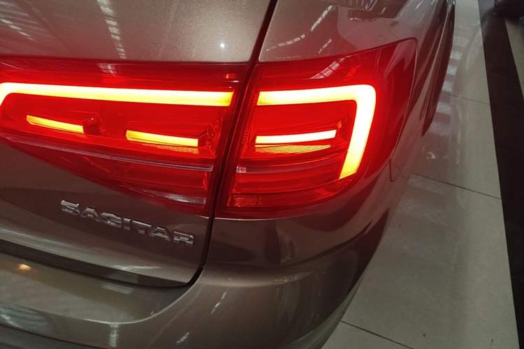 Used Volkswagen Sagitar 2017 230TSI Automatic Comfort Version Right Rear Taillight