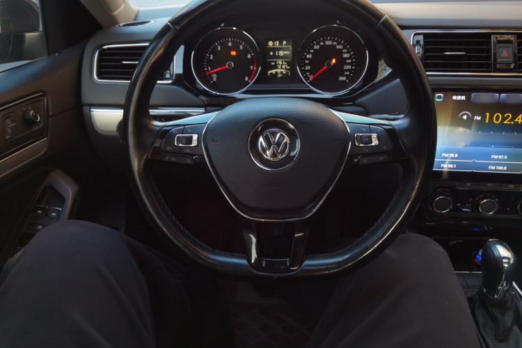 Used Volkswagen Sagitar 2017 1.6L Automatic Comfort Model Steering Wheel