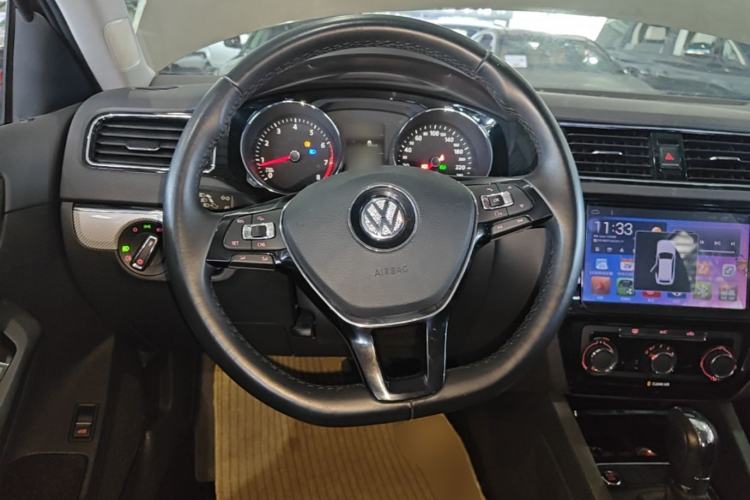 Used Volkswagen Sagitar 2017 1.6L Automatic Comfort Model Steering Wheel