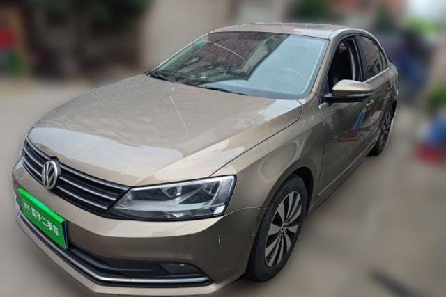 Used Volkswagen Sagitar 2017 230TSI Automatic Comfort Version