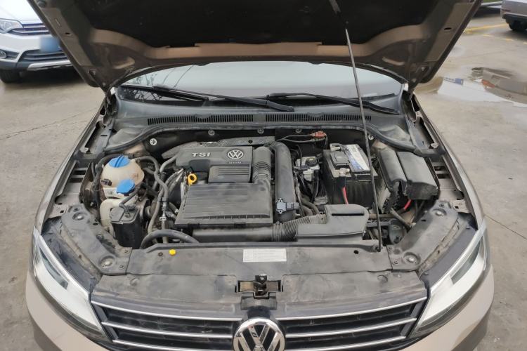 Used Volkswagen Sagitar 2017 230TSI Automatic Comfort Version Engine Bay