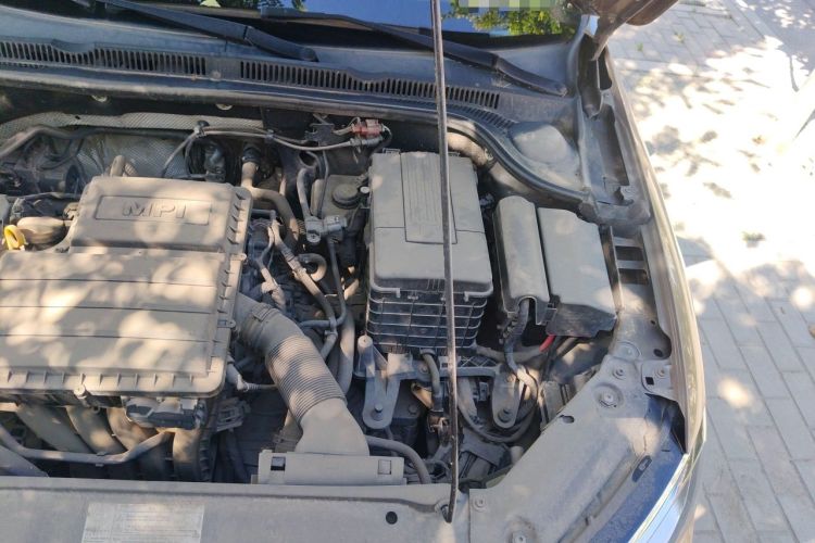 Used Volkswagen Sagitar 2017 1.6L Automatic Comfort Model Engine Bay Left