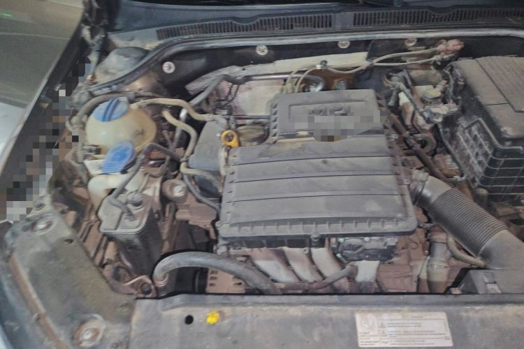 Used Volkswagen Sagitar 2017 1.6L Automatic Comfort Model Engine Bay Right