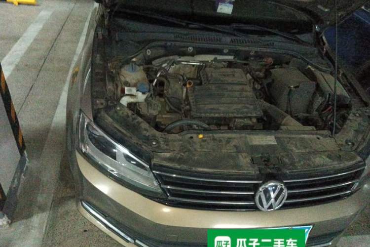 Used Volkswagen Sagitar 2017 1.6L Automatic Comfort Model Engine Bay Right