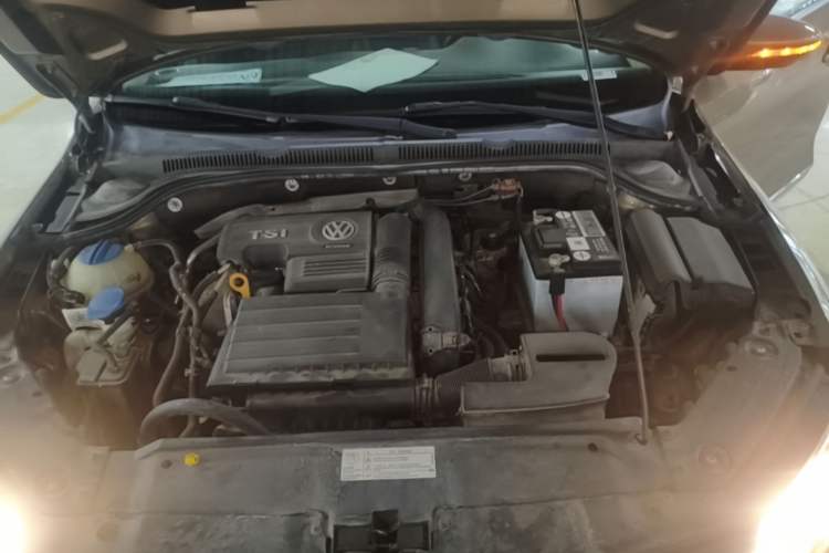 Used Volkswagen Sagitar 2017 230TSI Automatic Comfort Version Engine Bay