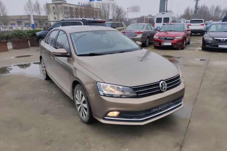 Used Volkswagen Sagitar 2017 230TSI Automatic Comfort Version Exterior 1