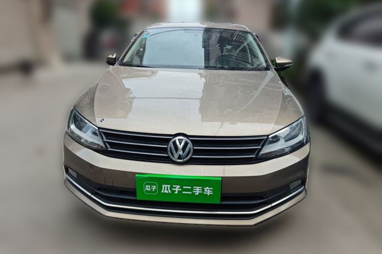 Used Volkswagen Sagitar 2017 230TSI Automatic Comfort Version Front