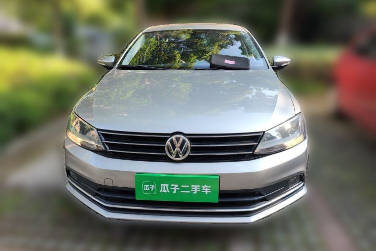 Used Volkswagen Sagitar 2017 1.6L Manual Comfort Model Front