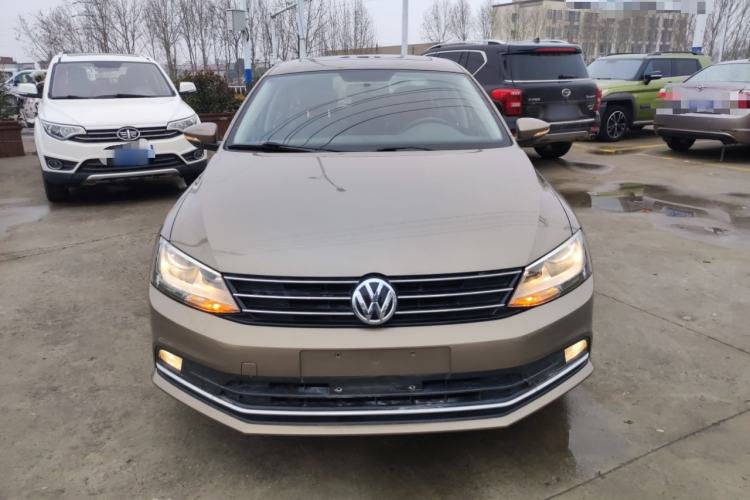 Used Volkswagen Sagitar 2017 230TSI Automatic Comfort Version Front