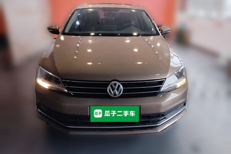Used Volkswagen Sagitar 2017 230TSI Automatic Comfort Version Front