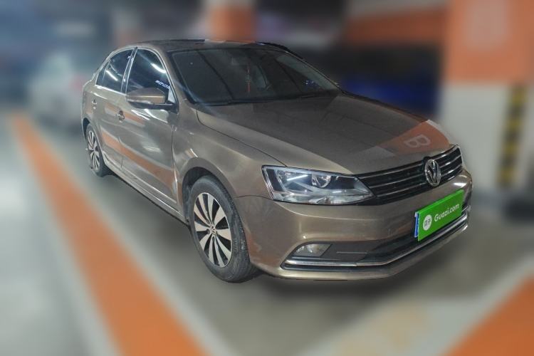 Used Volkswagen Sagitar 2017 1.6L Automatic Comfort Model Front Right 45 Deg