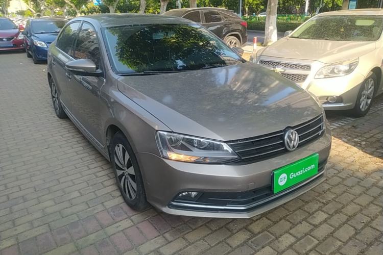 Used Volkswagen Sagitar 2017 1.6L Automatic Comfort Model Front Right 45 Deg