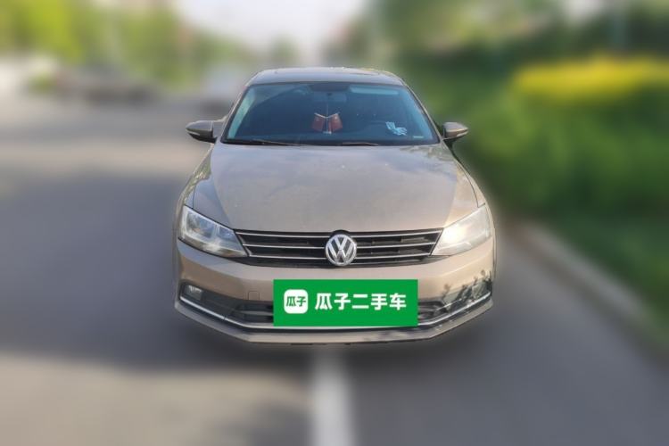Used Volkswagen Sagitar 2017 230TSI Automatic Comfort Version Front