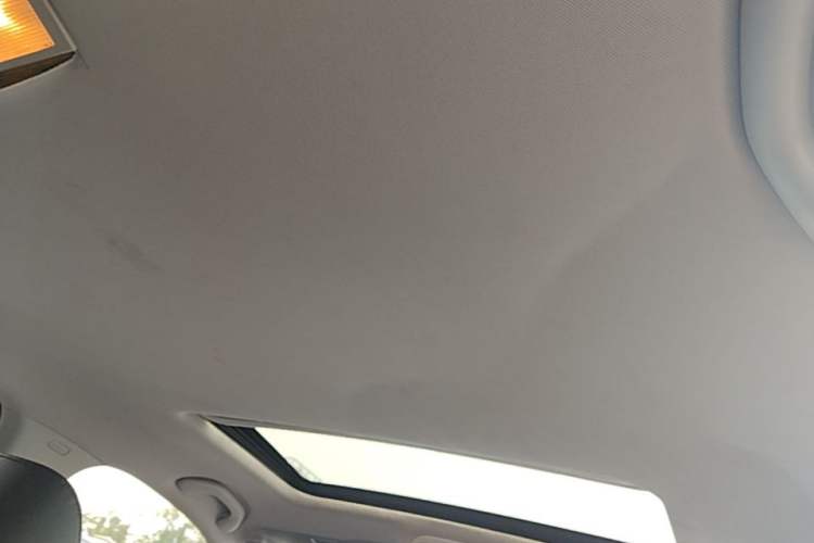 Used Volkswagen Sagitar 2017 1.6L Automatic Comfort Model Headliner