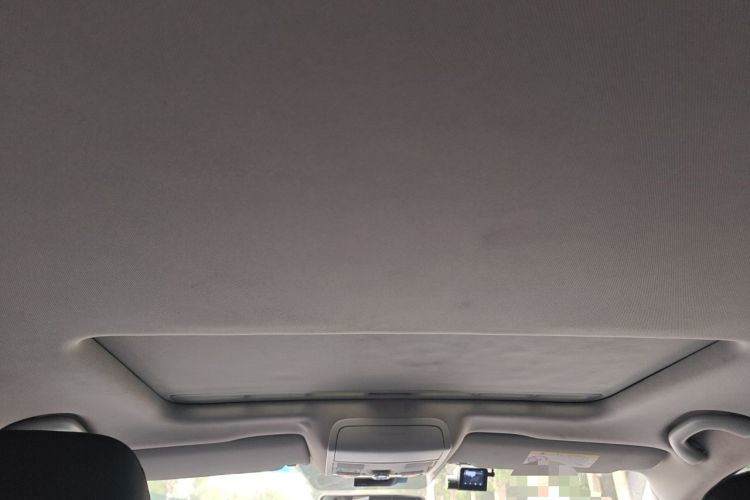 Used Volkswagen Sagitar 2017 230TSI Automatic Comfort Version Headliner