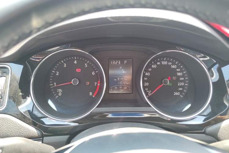 Used Volkswagen Sagitar 2017 1.6L Automatic Comfort Model Instrument Cluster