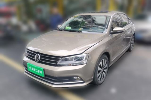 Used Volkswagen Sagitar 2017 230TSI Automatic Comfort Version