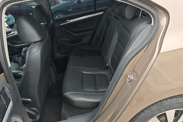 Used Volkswagen Sagitar 2017 1.6L Automatic Comfort Model Left Rear Seat