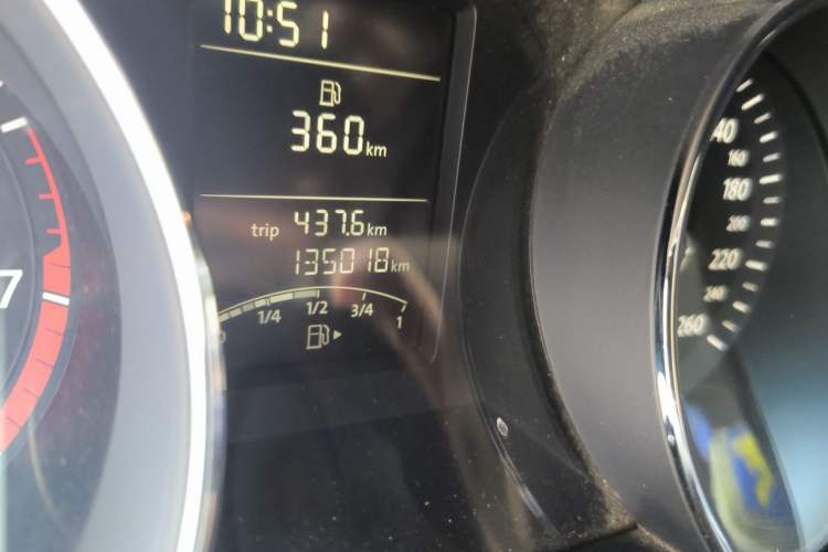 Used Volkswagen Sagitar 2017 1.6L Manual Comfort Model Odometer Close Up