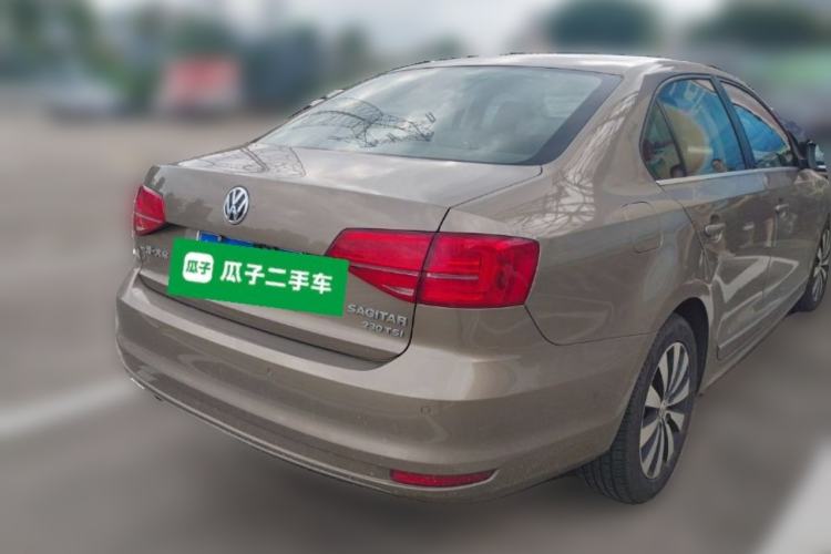 Used Volkswagen Sagitar 2017 230TSI Automatic Comfort Version Rear Right 45 Deg