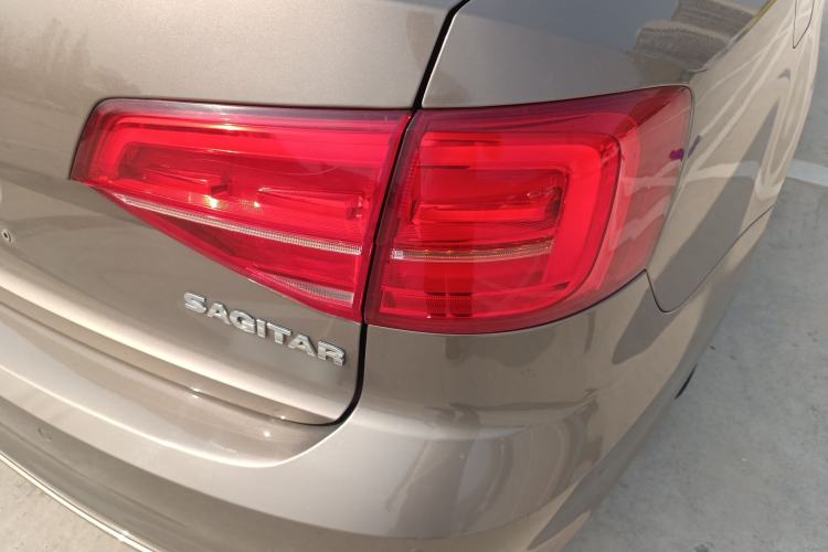 Used Volkswagen Sagitar 2017 180TSI Automatic Luxury Edition Right Rear Taillight