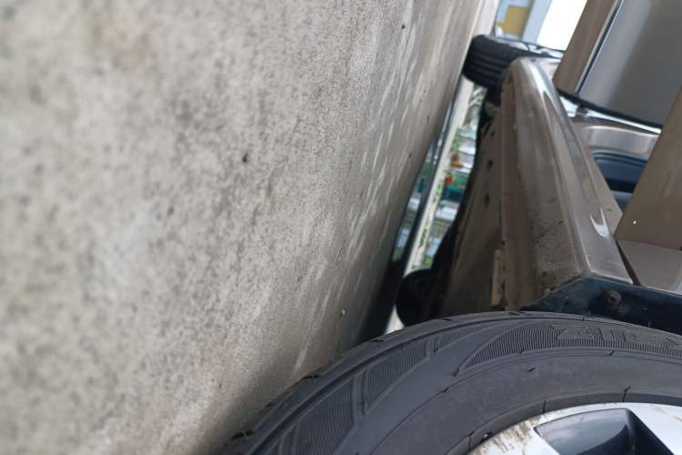 Used Volkswagen Sagitar 2017 1.6L Automatic Comfort Model Right Side Sill