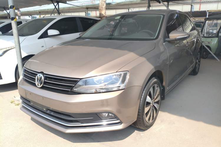 Used Volkswagen Sagitar 2017 230TSI Automatic Comfort Version Guazi used car, China used car export, Used car for sale, Used  cars, Cheapest cars for sale
