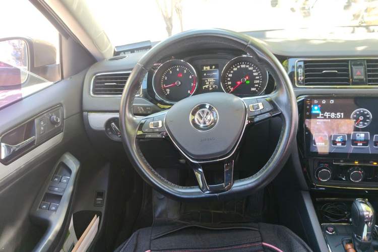 Used Volkswagen Sagitar 2017 1.6L Automatic Comfort Model Steering Wheel