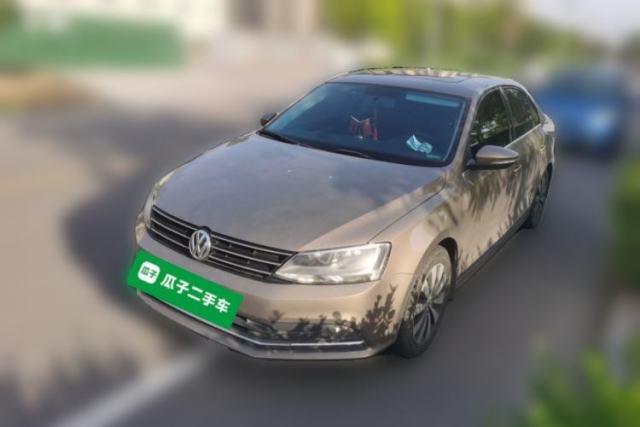 Used Volkswagen Sagitar 2017 230TSI Automatic Comfort Version