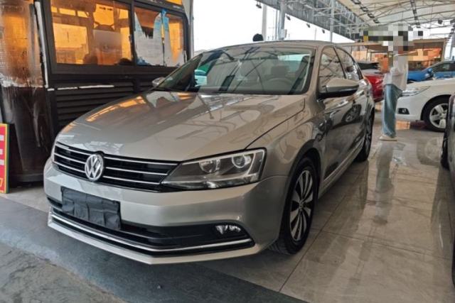 Used Volkswagen Sagitar 2017 180TSI Automatic Luxury Edition