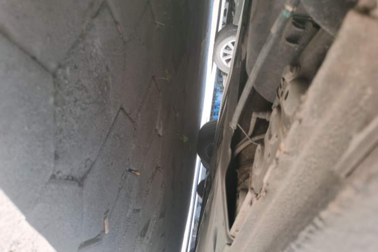 Used Volkswagen Sagitar 2017 1.6L Manual Comfort Model Chassis Rear Right