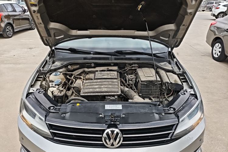 Used Volkswagen Sagitar 2017 1.6L Automatic Comfort Model Engine Bay