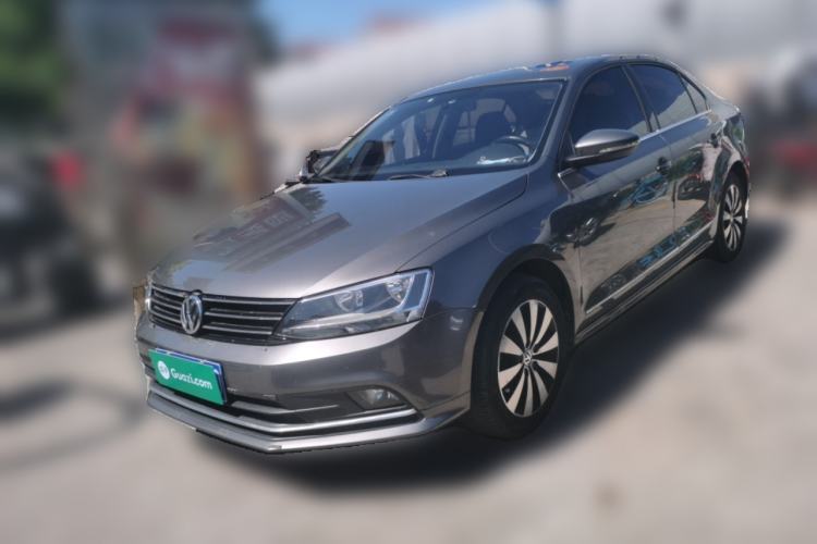 Used Volkswagen Sagitar 2017 1.6L Manual Comfort Model Guazi used car, China used car export, Used car for sale, Used  cars, Cheapest cars for sale