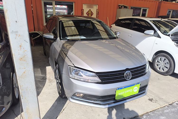 Used Volkswagen Sagitar 2017 1.6L Automatic Comfort Model Front Right 45 Deg