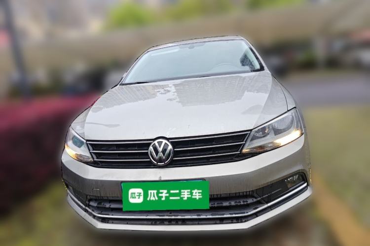 Used Volkswagen Sagitar 2017 180TSI Automatic Luxury Edition Front