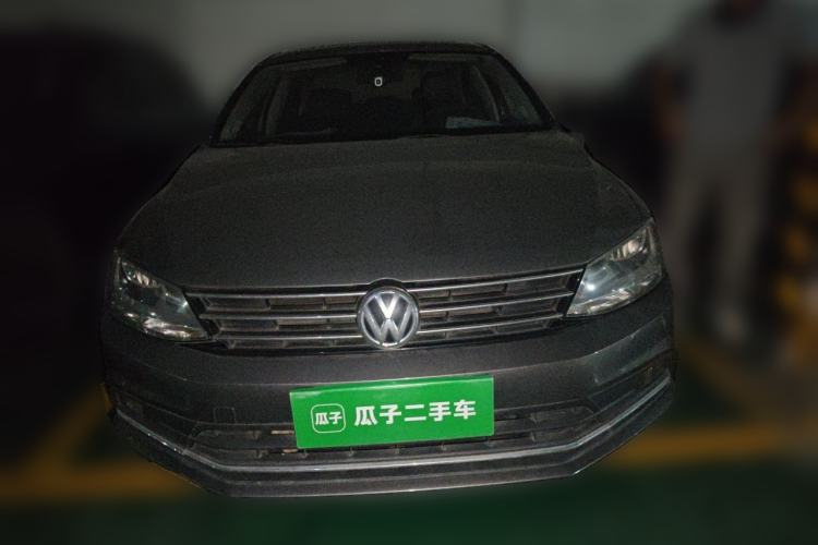 Used Volkswagen Sagitar 2017 230TSI Automatic Comfort Version Front