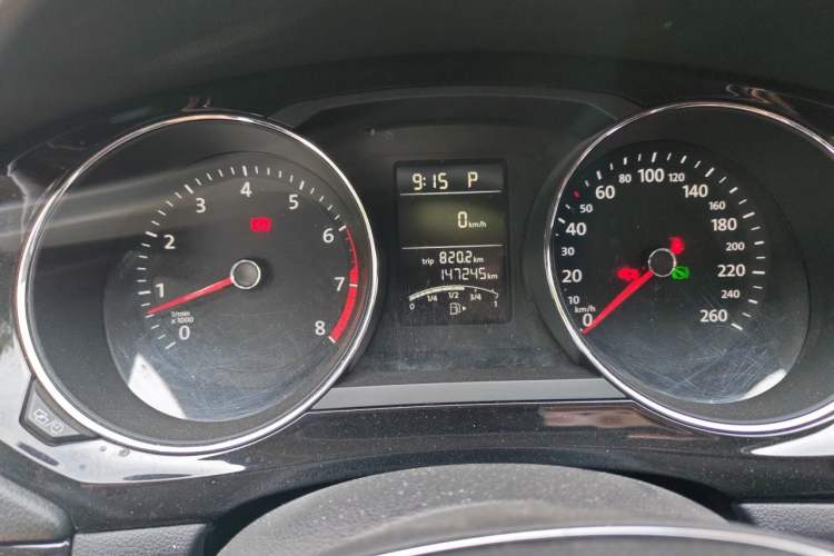 Used Volkswagen Sagitar 2017 1.6L Automatic Comfort Model Instrument Cluster