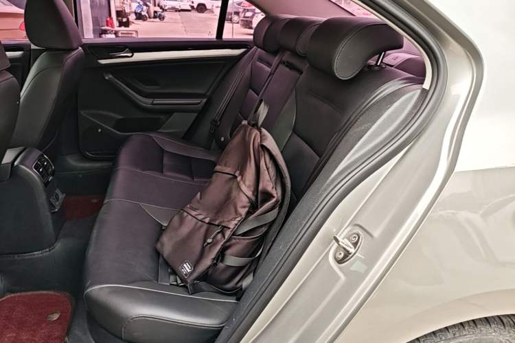 Used Volkswagen Sagitar 2017 1.6L Automatic Comfort Model Left Rear Seat