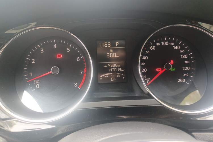 Used Volkswagen Sagitar 2017 1.6L Automatic Comfort Model Odometer Close Up