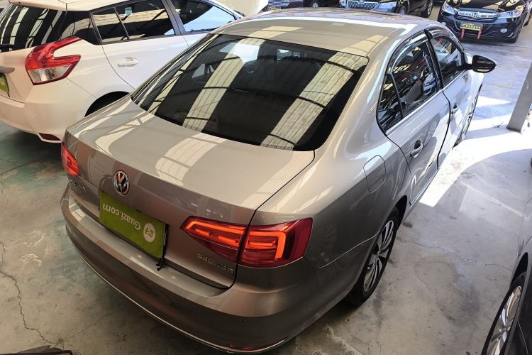 Used Volkswagen Sagitar 2017 1.6L Automatic Comfort Model Rear Right 45 Deg