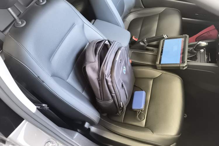 Used Volkswagen Sagitar 2017 1.6L Automatic Comfort Model Right Front Seat